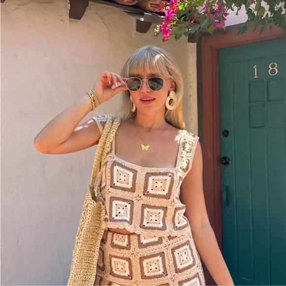 Show Me Your MuMu Virgo Crotchet Crop Top Size L - Picture 1 of 10